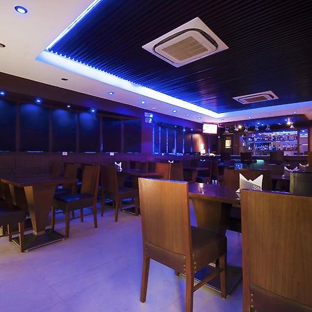 Hotel Regent Continental Делі Екстер'єр фото