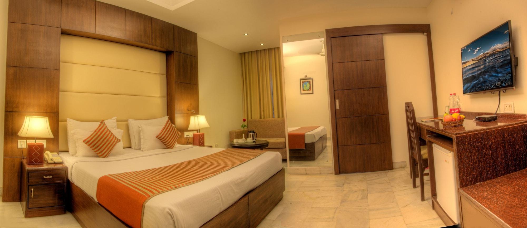 Hotel Regent Continental Делі Екстер'єр фото