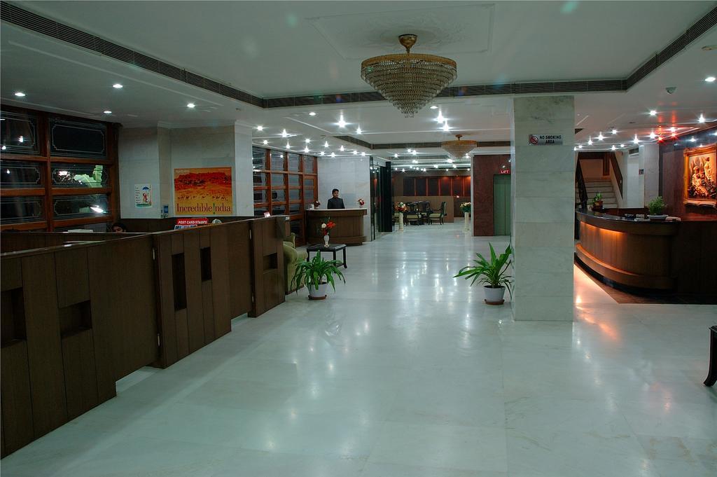 Hotel Regent Continental Делі Екстер'єр фото