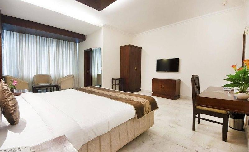 Hotel Regent Continental Делі Екстер'єр фото