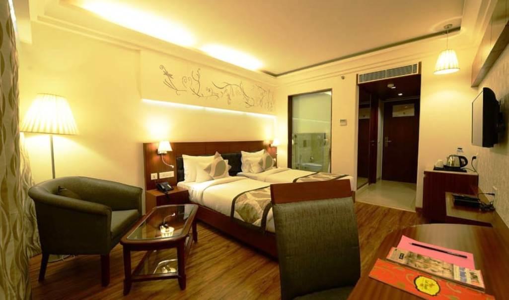 Hotel Regent Continental Делі Екстер'єр фото